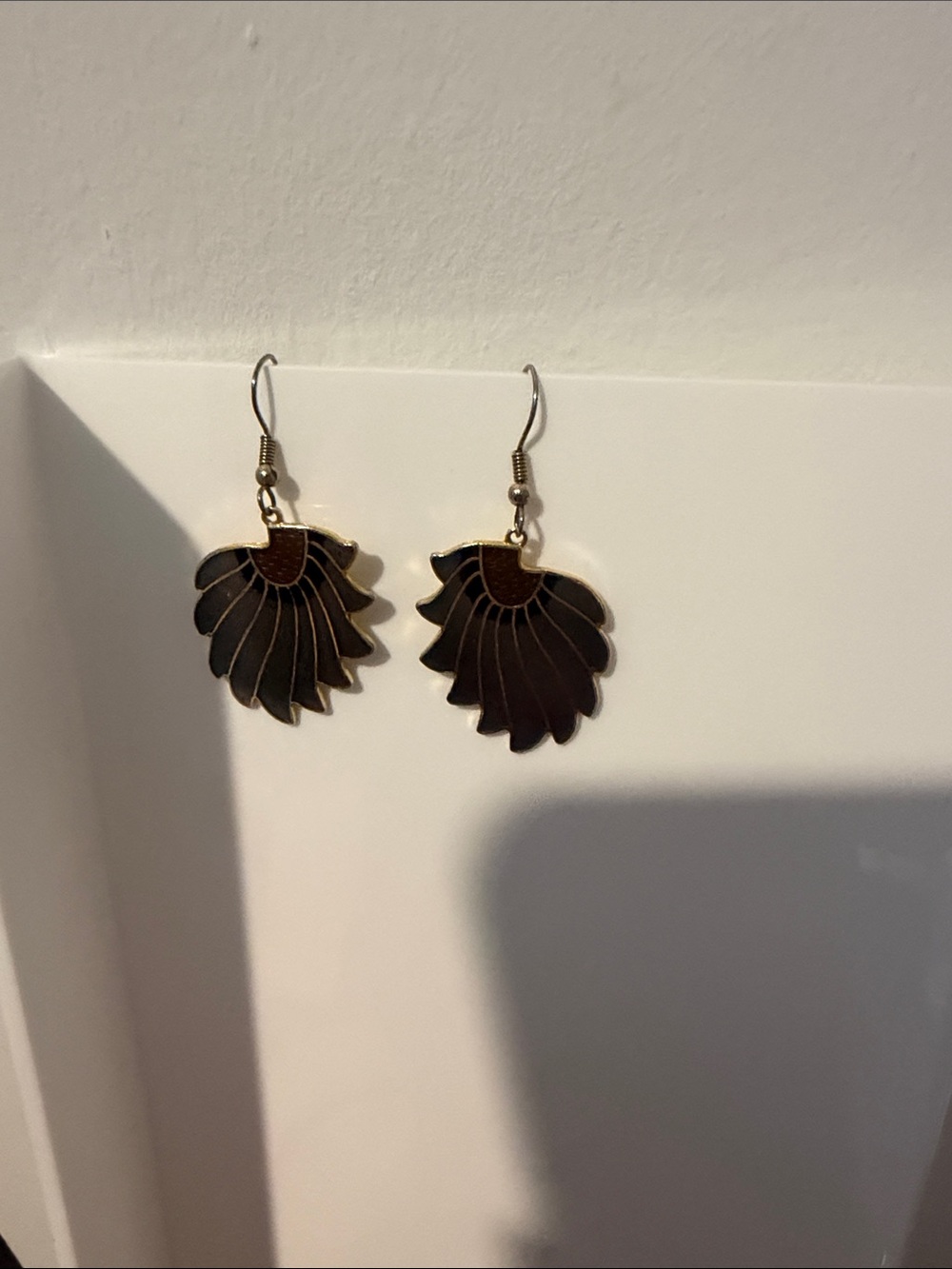 Brown Fan Pendant Drop Earrings - Unknown Brand